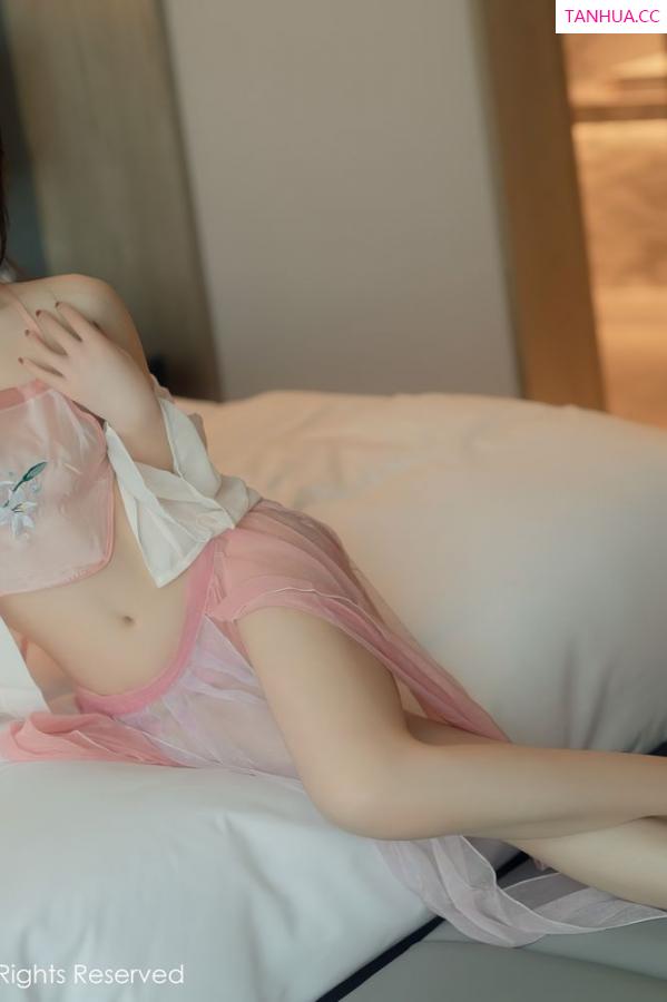 婠婠么  [XiuRen]高清写真图 2022.08.31 No.5519 婠婠么第8张图片